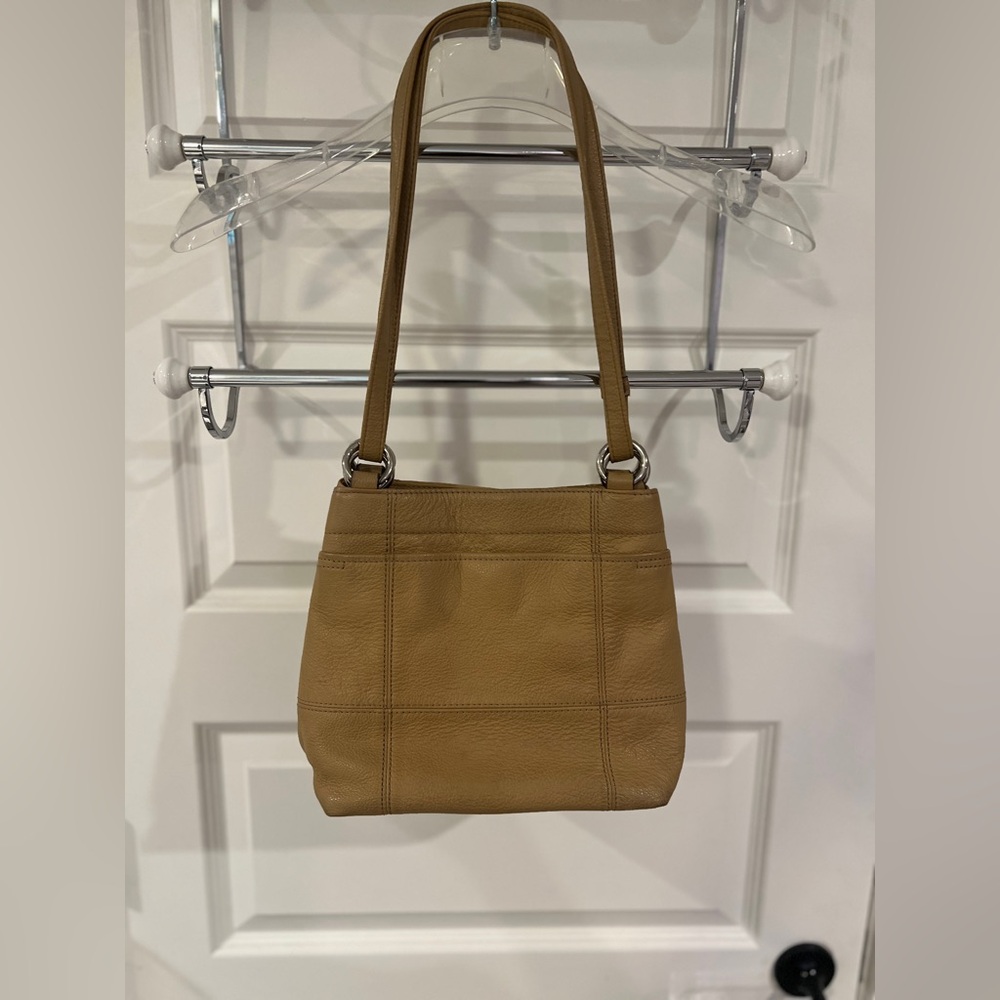 Tignanello Pebbled Leather Shoulder Bag in Tan